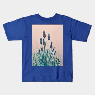 Grape hyacinth flower study Kids T-Shirt